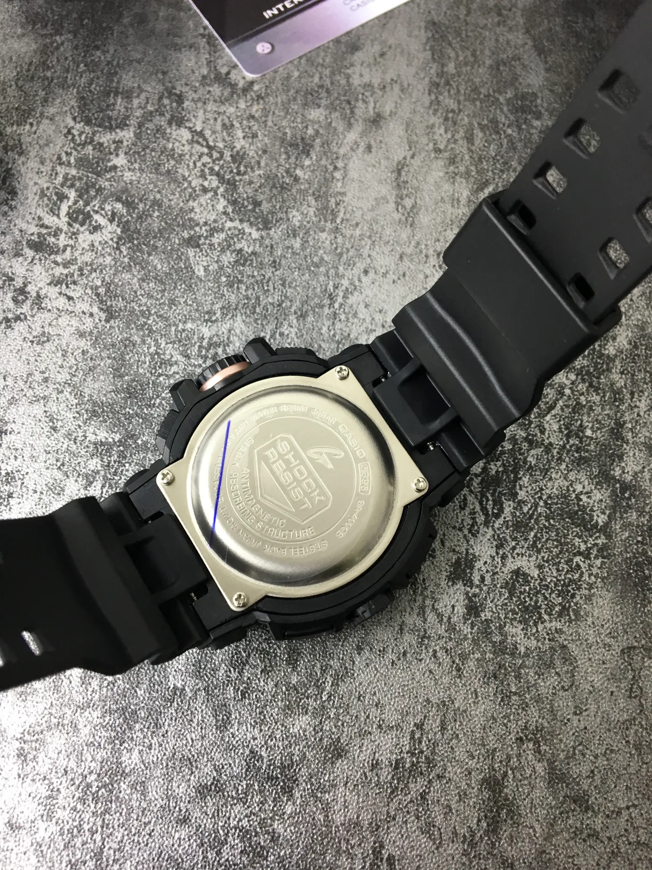 Casio G-Shock GA-100 Noir et Or Rose Montre Sportive 4