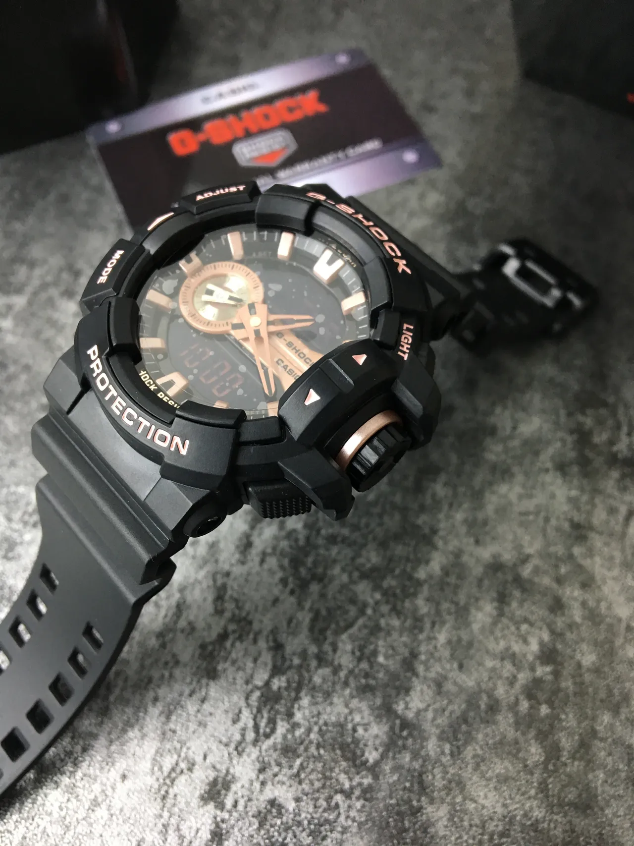 Casio G-Shock GA-100 Noir et Or Rose Montre Sportive 5