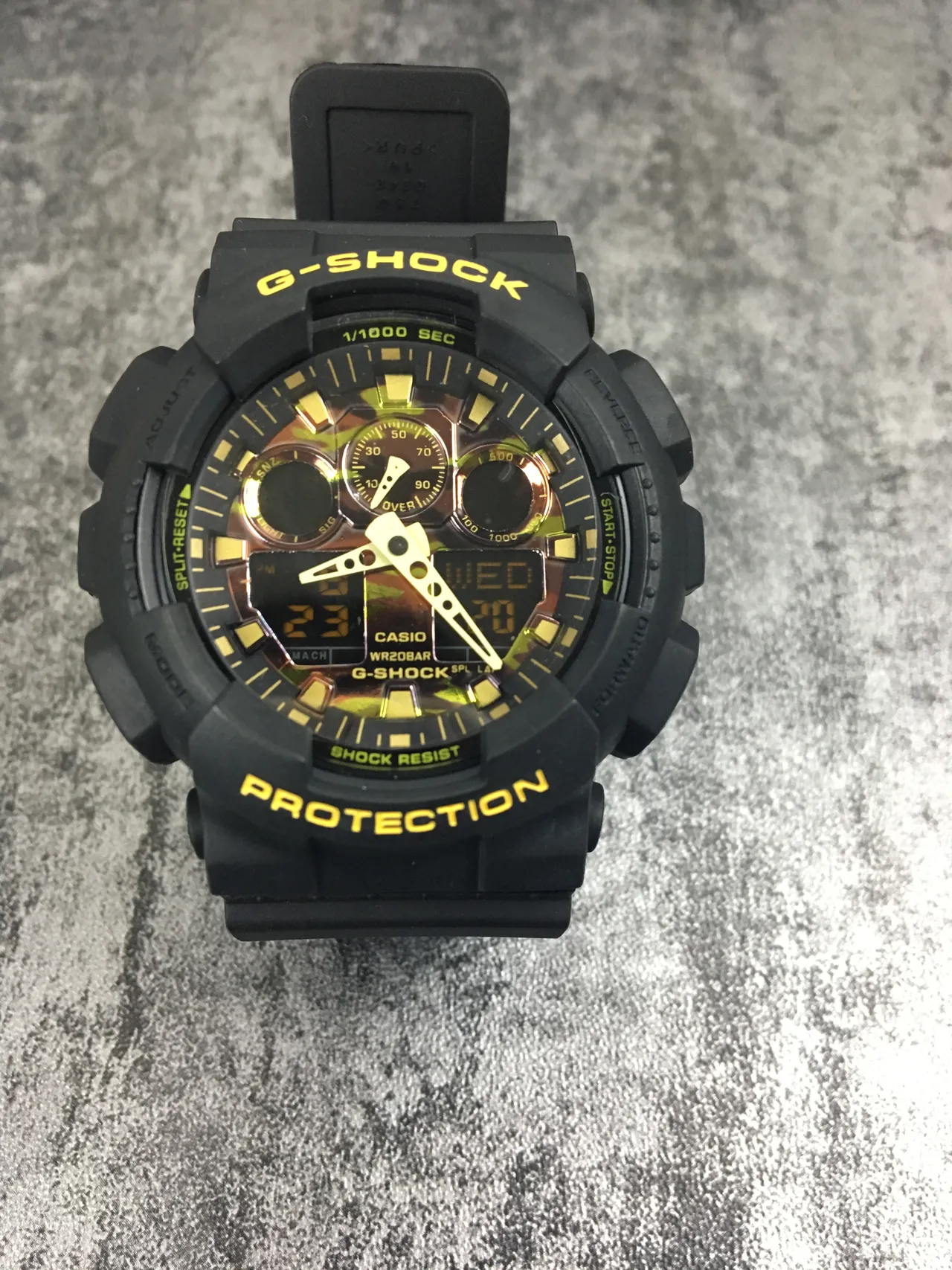 Casio G-Shock GA-100 Noir et Jaune Montre Sport 8