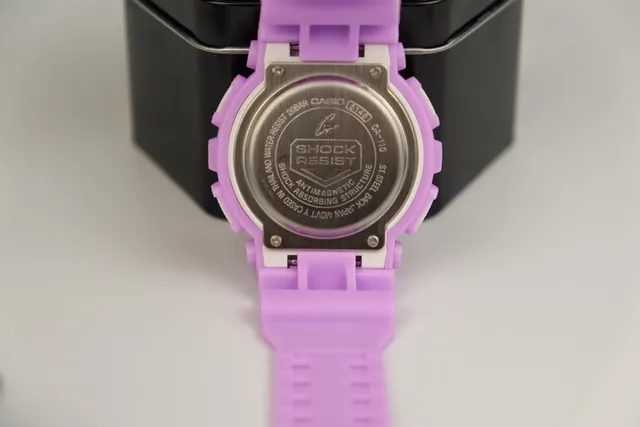Casio G-Shock GA-110 ساعة رياضية تناظرية-رقمية بلون لافندر من الريزين 4