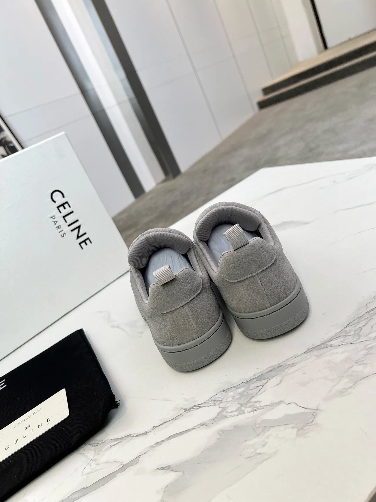 Celine CT-01 Sneakers Lifestyle en Daim Gris 7