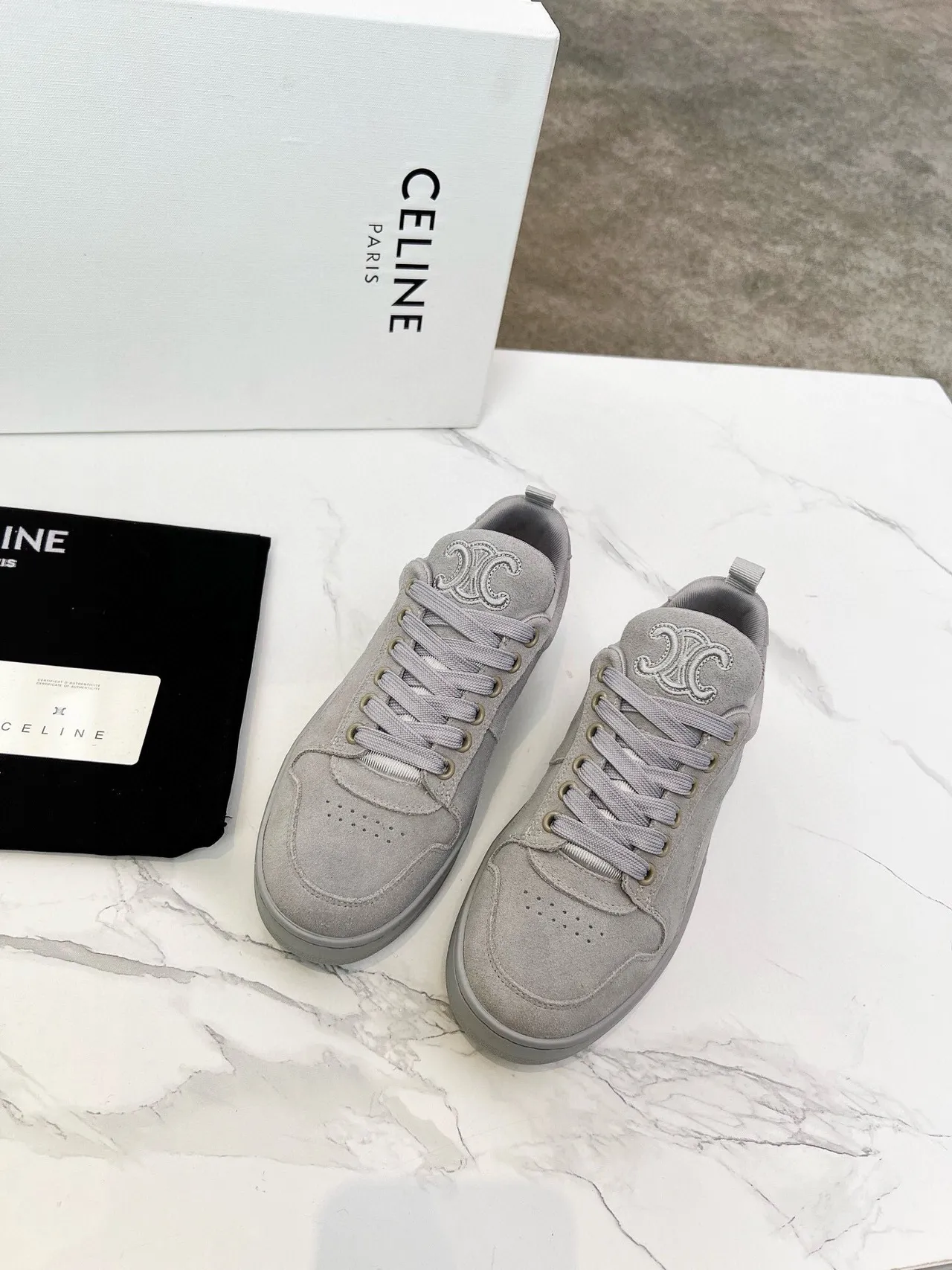 Celine CT-01 Sneakers Lifestyle en Daim Gris 8