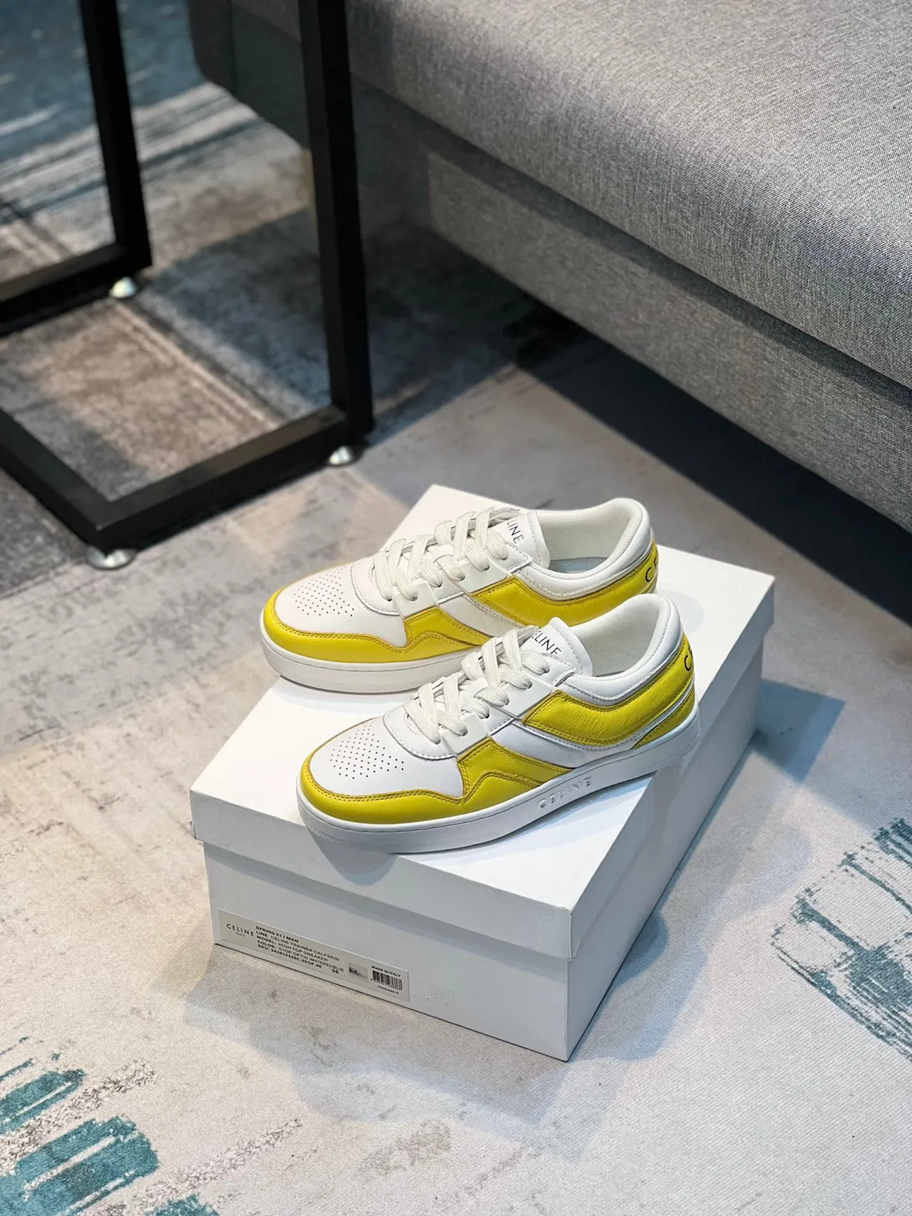Celine CT-01 Baskets lifestyle jaune et blanc 8