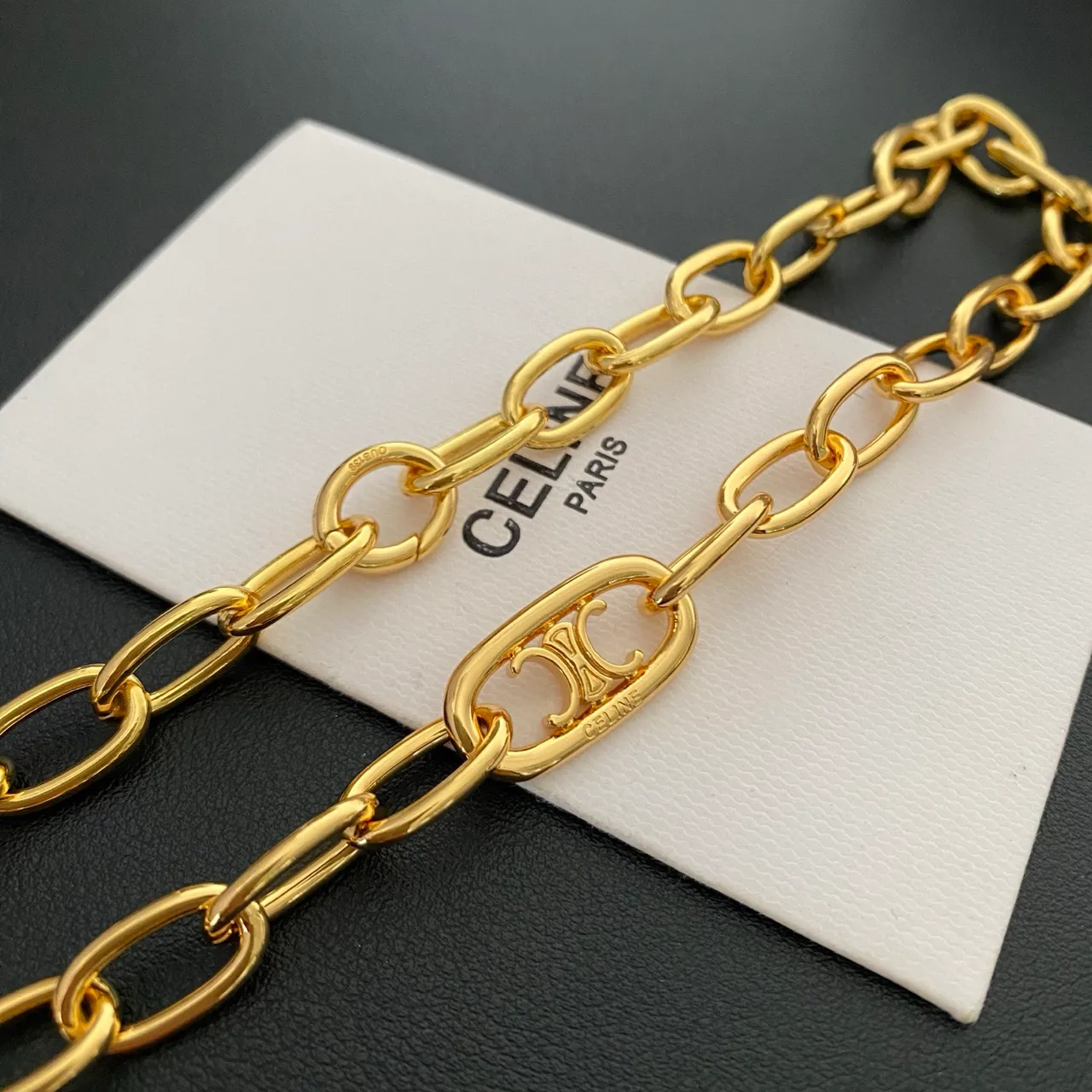 Celine Triomphe Gold-Tone অ্যান্ডাকার লিঙ্ক নেকলেস 6