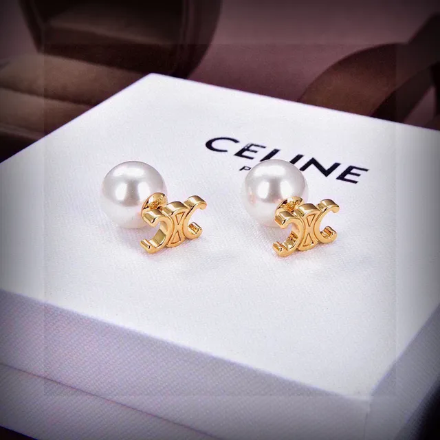 Celine Triomphe মুক্তা স্টাড কানের দুল 2