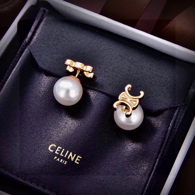 Celine Triomphe মুক্তা স্টাড কানের দুল 3