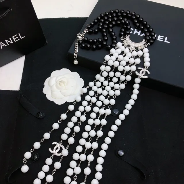 Chanel Black White Multi-Strand Beaded Necklace 4