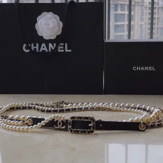 Chanel काली सफेद मोती किनारी जंजीर सज्जित चमड़े की बेल्ट