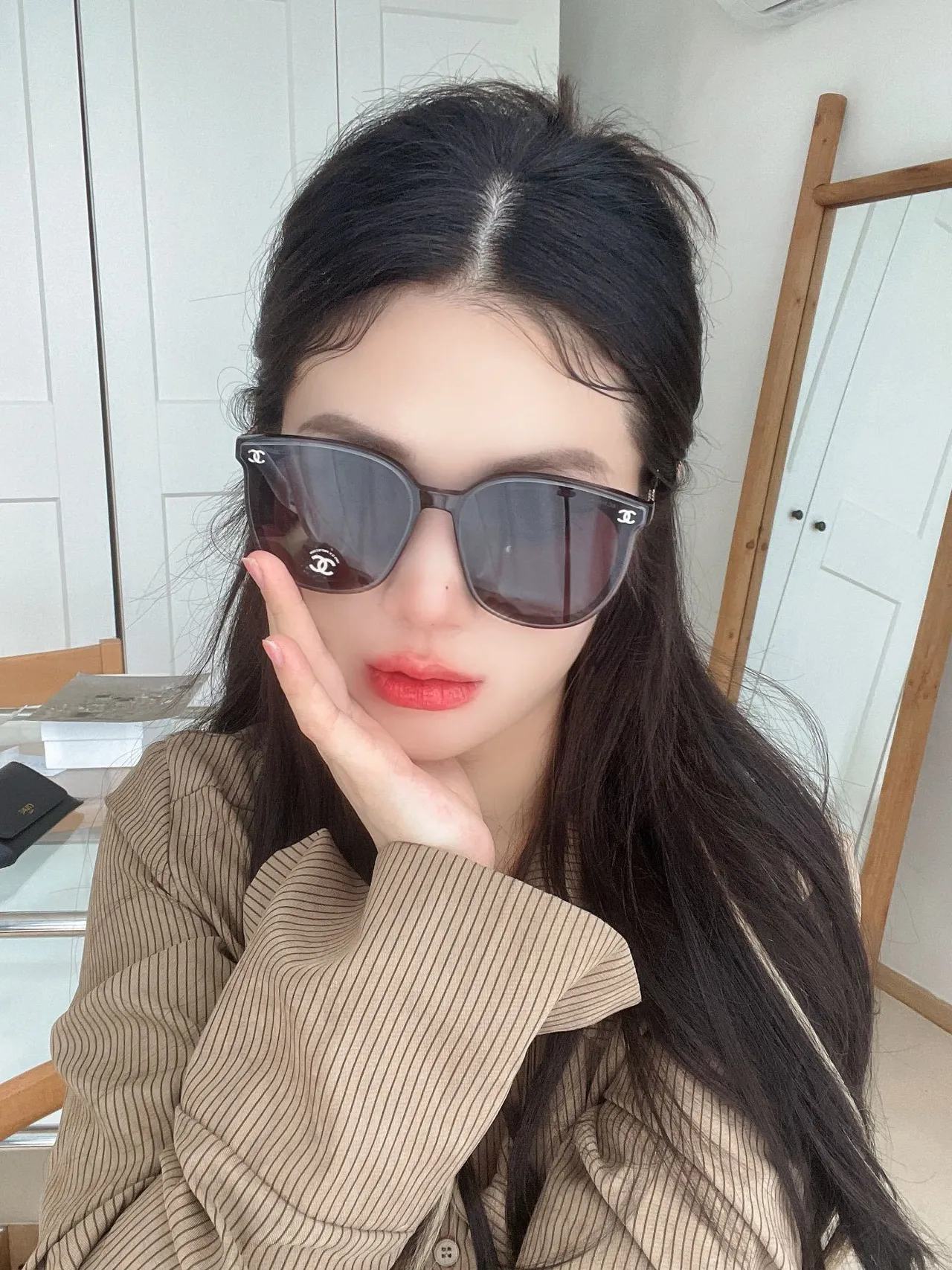 Chanel Cat-Eye White Frame Gradient Brown Lens Sunglasses 6