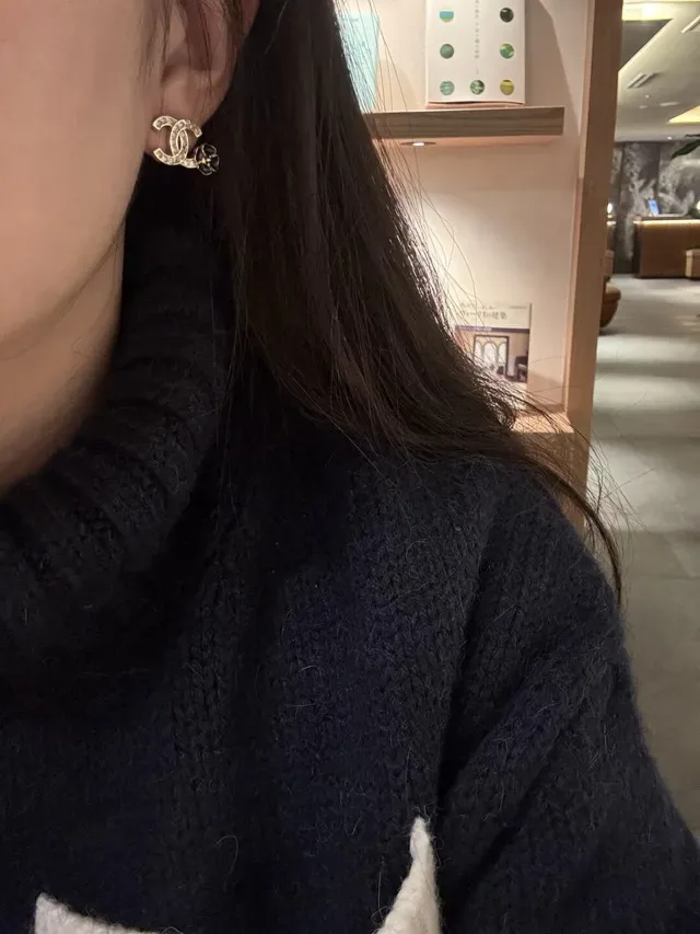 Chanel CC Camellia Pavé Crystal and Black Enamel Stud Earrings 7