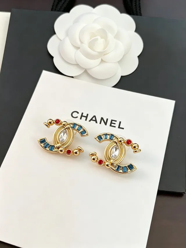 Chanel CC Gold Multicolor Interlocking Marquise Crystal Center Earrings 8