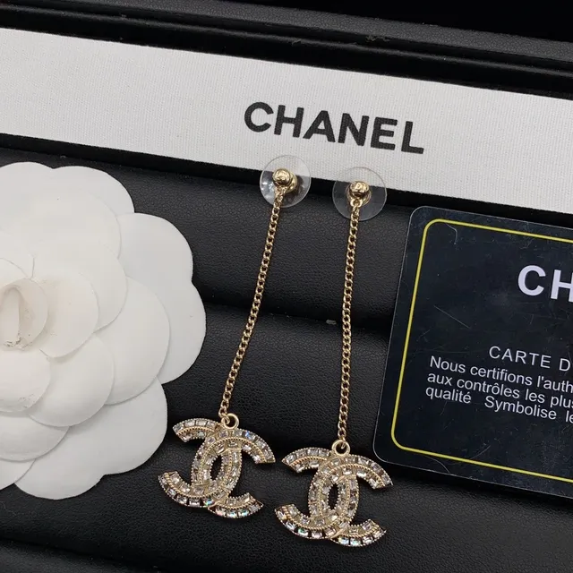 Chanel CC Logo Pavé Crystal Chain Drop Earrings 3