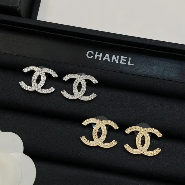 Chanel CC Logo Pavé Crystal Stud Earrings 6