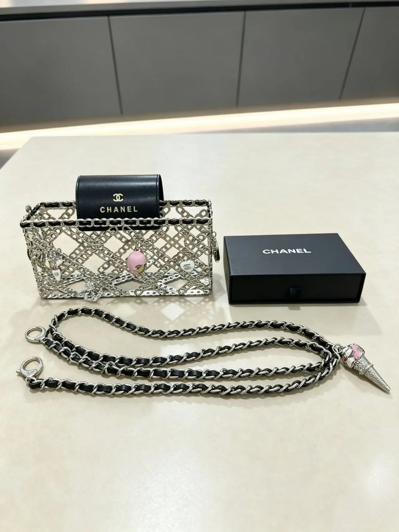 Chanel Chain Cage Black Pink Construction Leather Flap Chain Bag 2