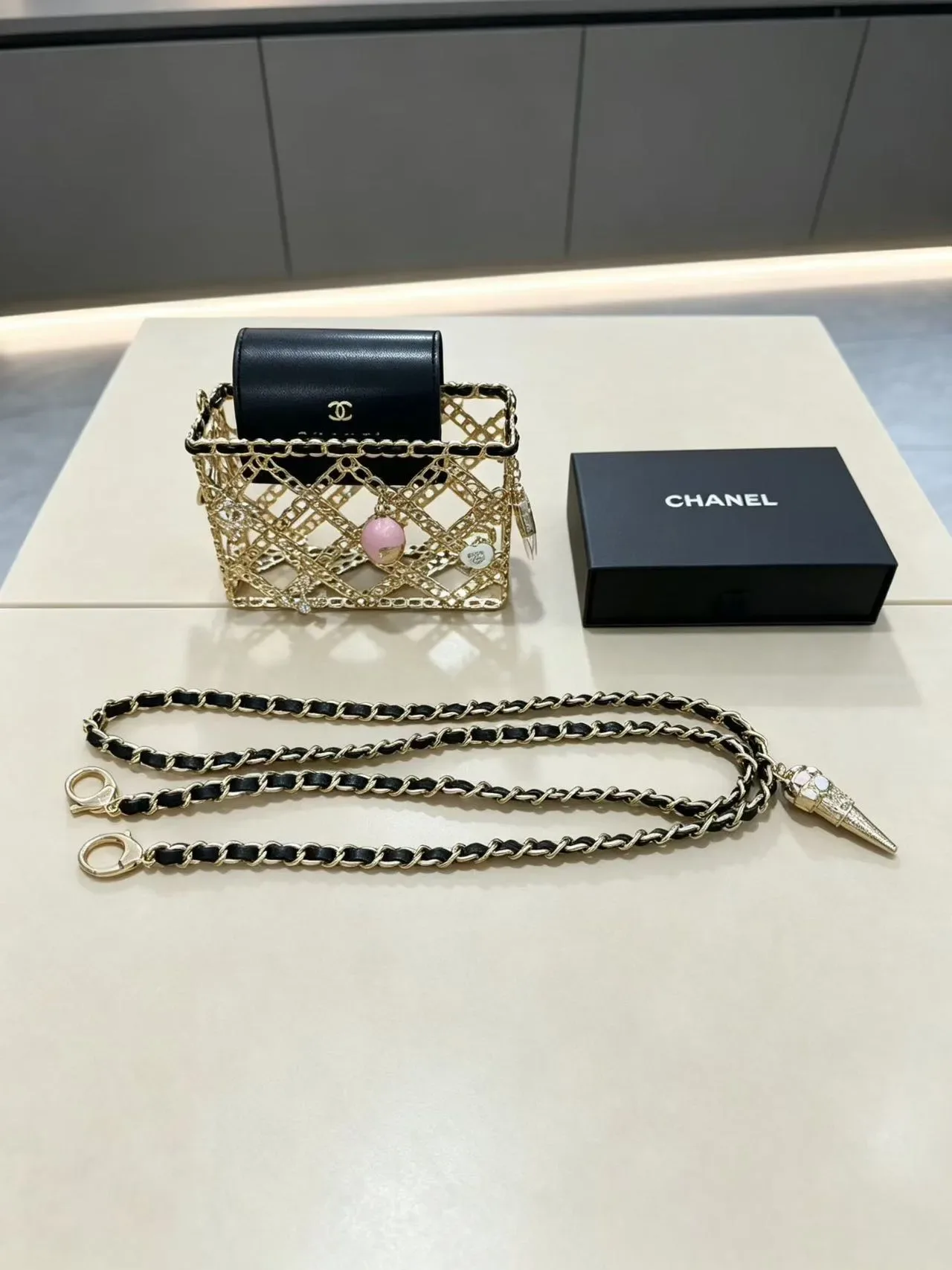 Chanel Chain Cage Black Pink Construction Leather Flap Chain Bag 4