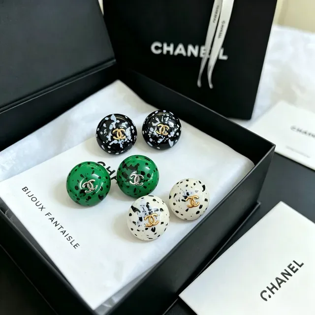 Chanel Green Speckled Resin CC Logo Spherical Stud Earrings 3