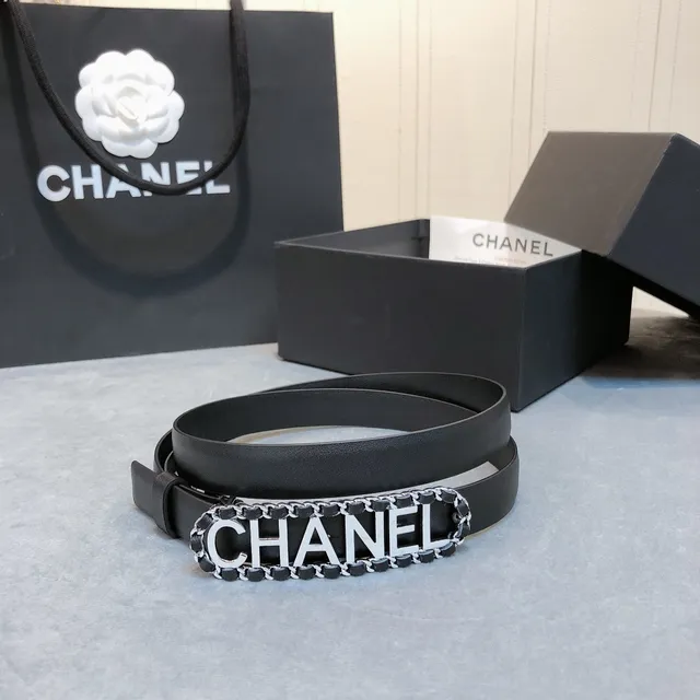Chanel Logo Belt Ceinture Noire Chaînette Argentée Ceinture en Cuir 4