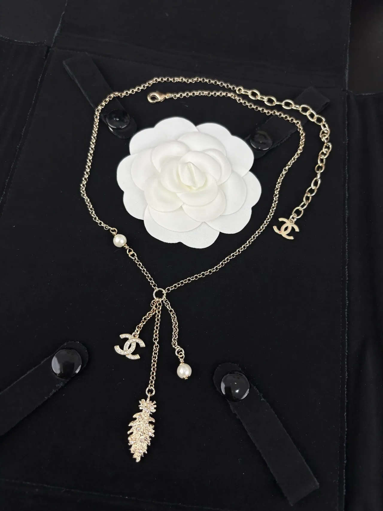 Chanel Multi-Strand CC Pearl and Leaf Pendant Necklace 5
