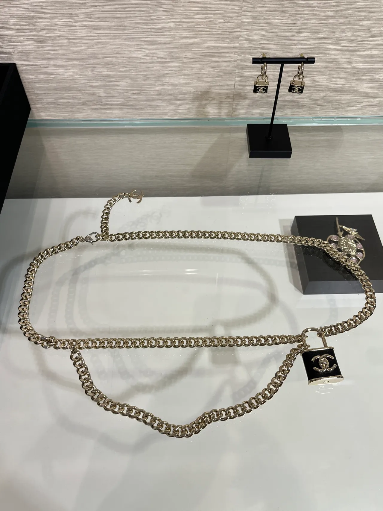 Chanel Padlock Necklace Gold Black Curb Chain CC Logo Charm Necklace 5