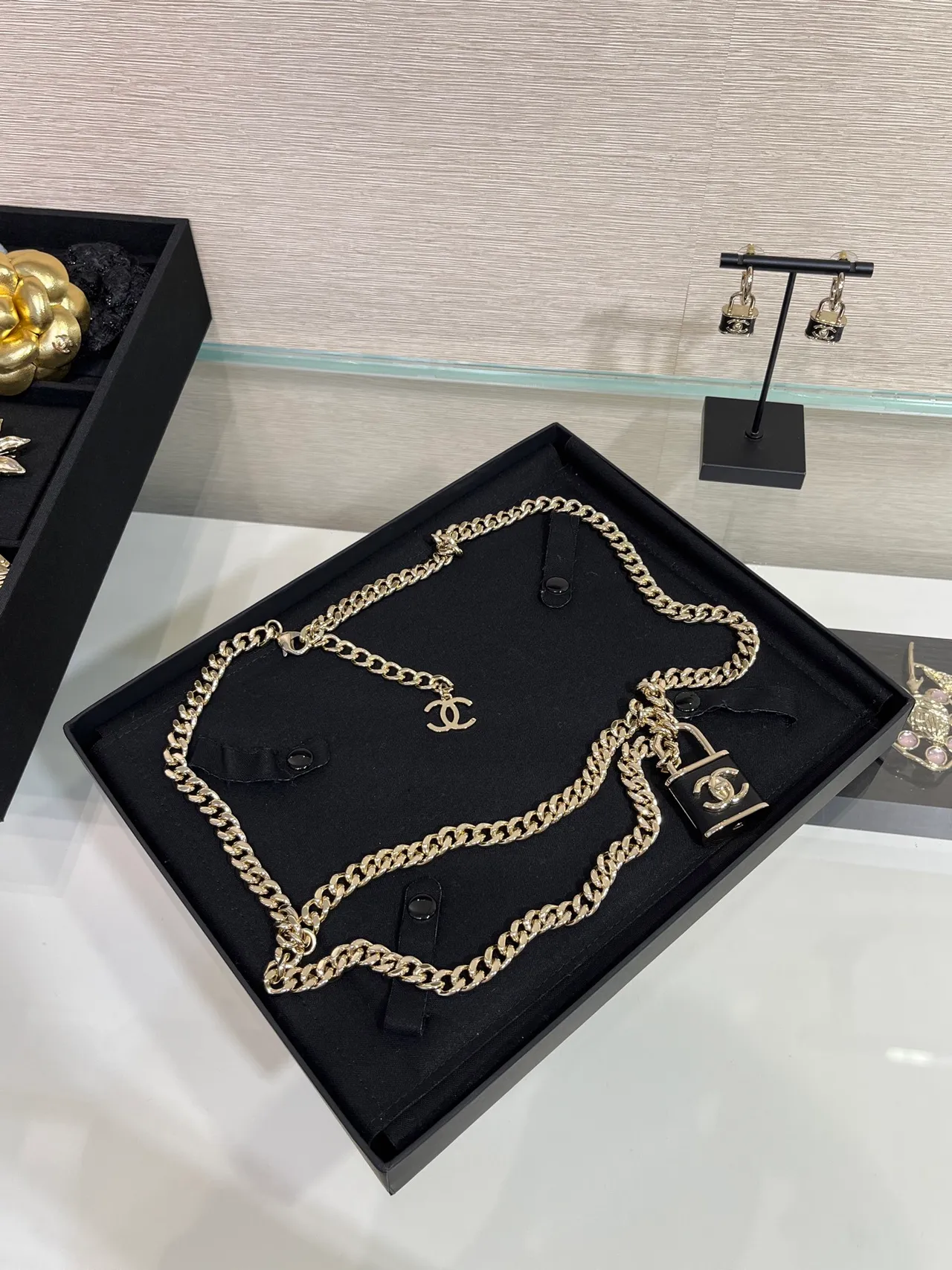 Chanel Padlock Necklace Gold Black Curb Chain CC Logo Charm Necklace 9