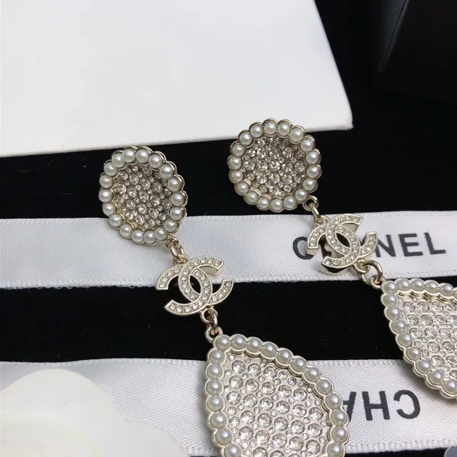 Chanel Pearl and Crystal Double-Drop Earrings 3