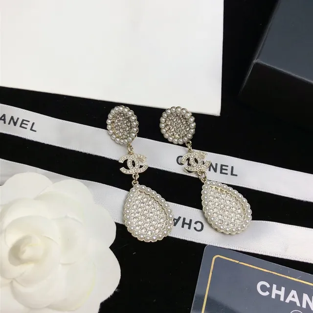 Chanel Pearl and Crystal Double-Drop Earrings 4