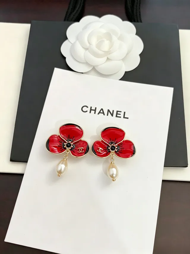 Chanel Poppy Flower Enamel and Pearl Earrings 9