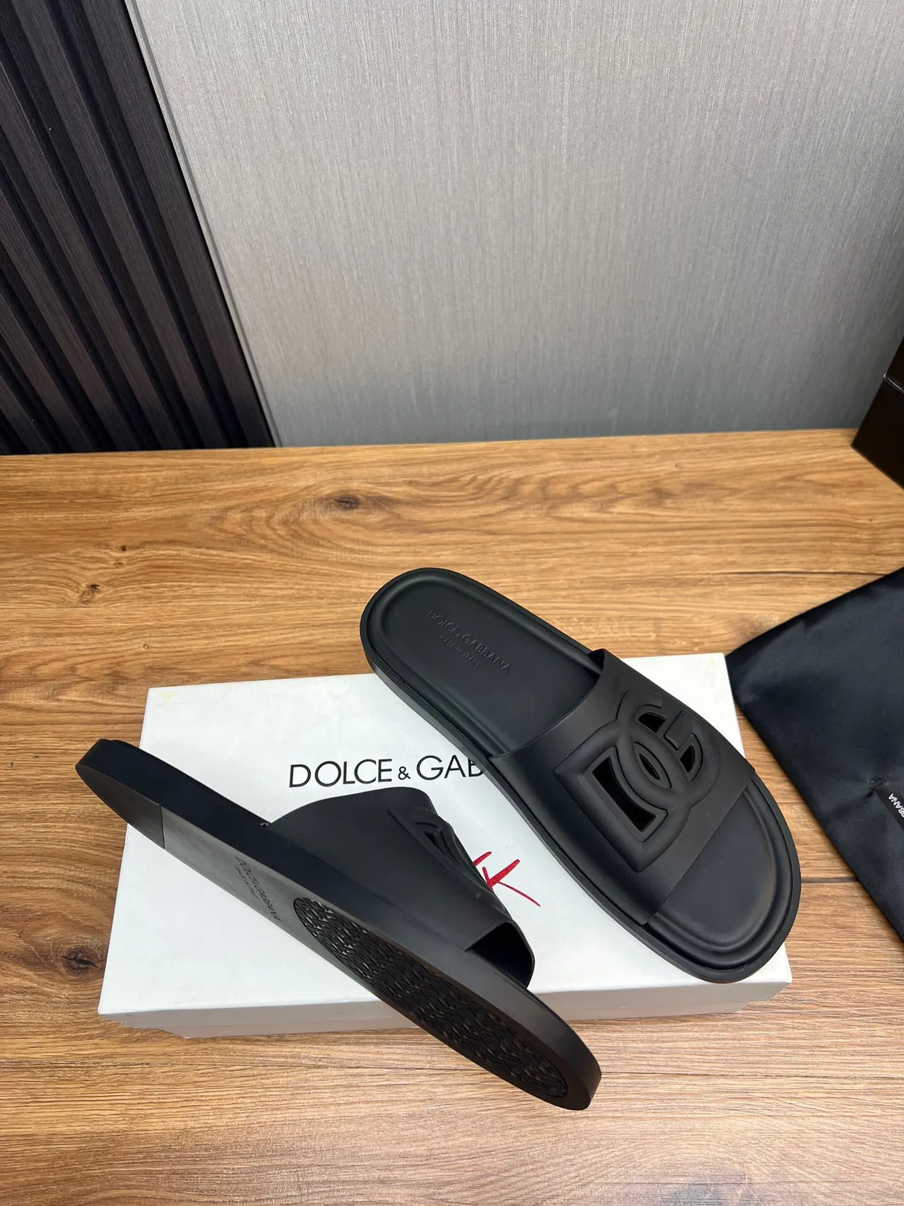 Chanel Slide Black Rubber Molded CC Logo Slipper 5