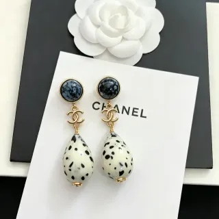 Chanel 白黑金色金属大理石顶部石头耳环