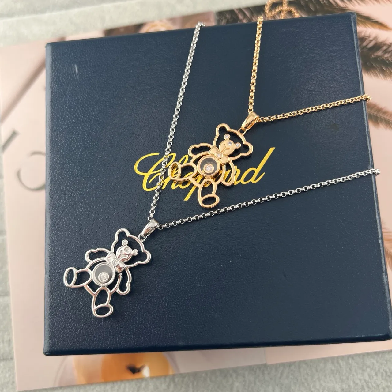 Chopard Happy Bear রূপালী ও সোনালী বিয়ার পেন্ডেন্ট নেকলেস 7