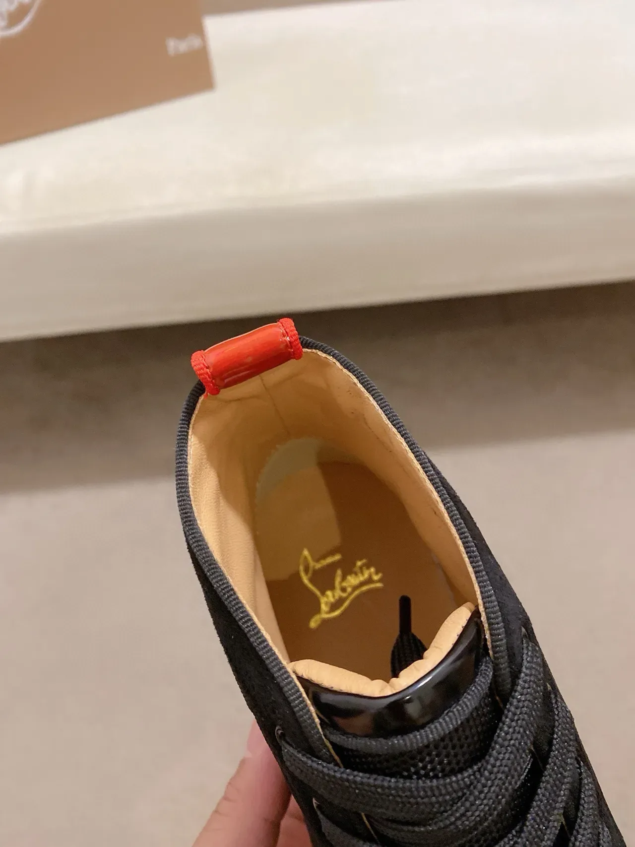 Christian Louboutin Tênis lifestyle preto e vermelho de cano alto com tachas no dedo do pé 6