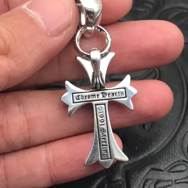 Chrome Hearts 弗朗德利斯十字 抛光银色调 项链 5