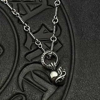 Chrome Hearts Collier avec pendentif croix en forme de cœur 5