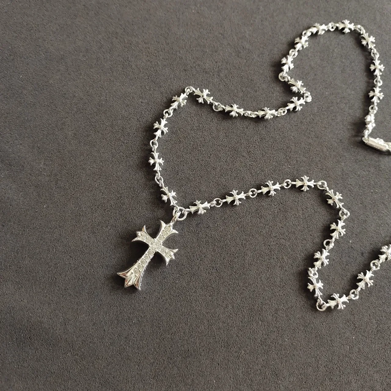 Chrome Hearts Silver Cross-Link Chain Pavé-Set Pendant Necklace 4