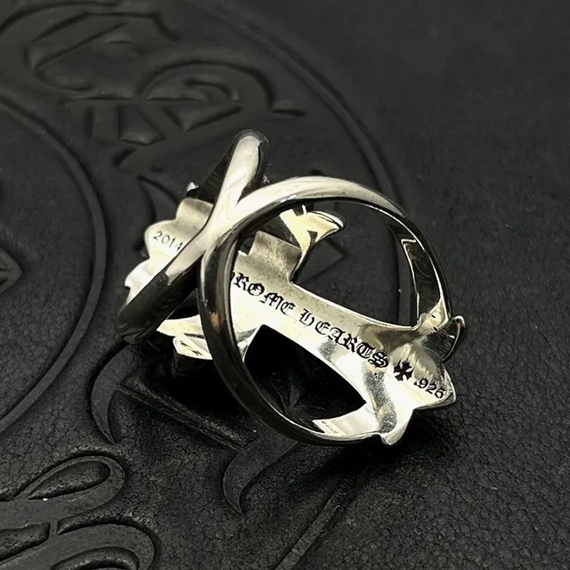 Chrome Hearts Silver White Gothic Cross Pavé-Set Stones Ring 4