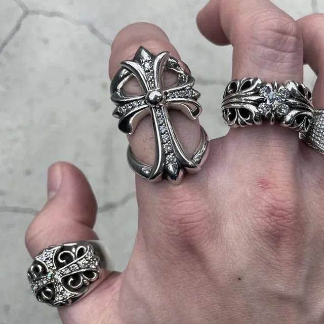 Chrome Hearts Silver White Gothic Cross Pavé-Set Stones Ring 6