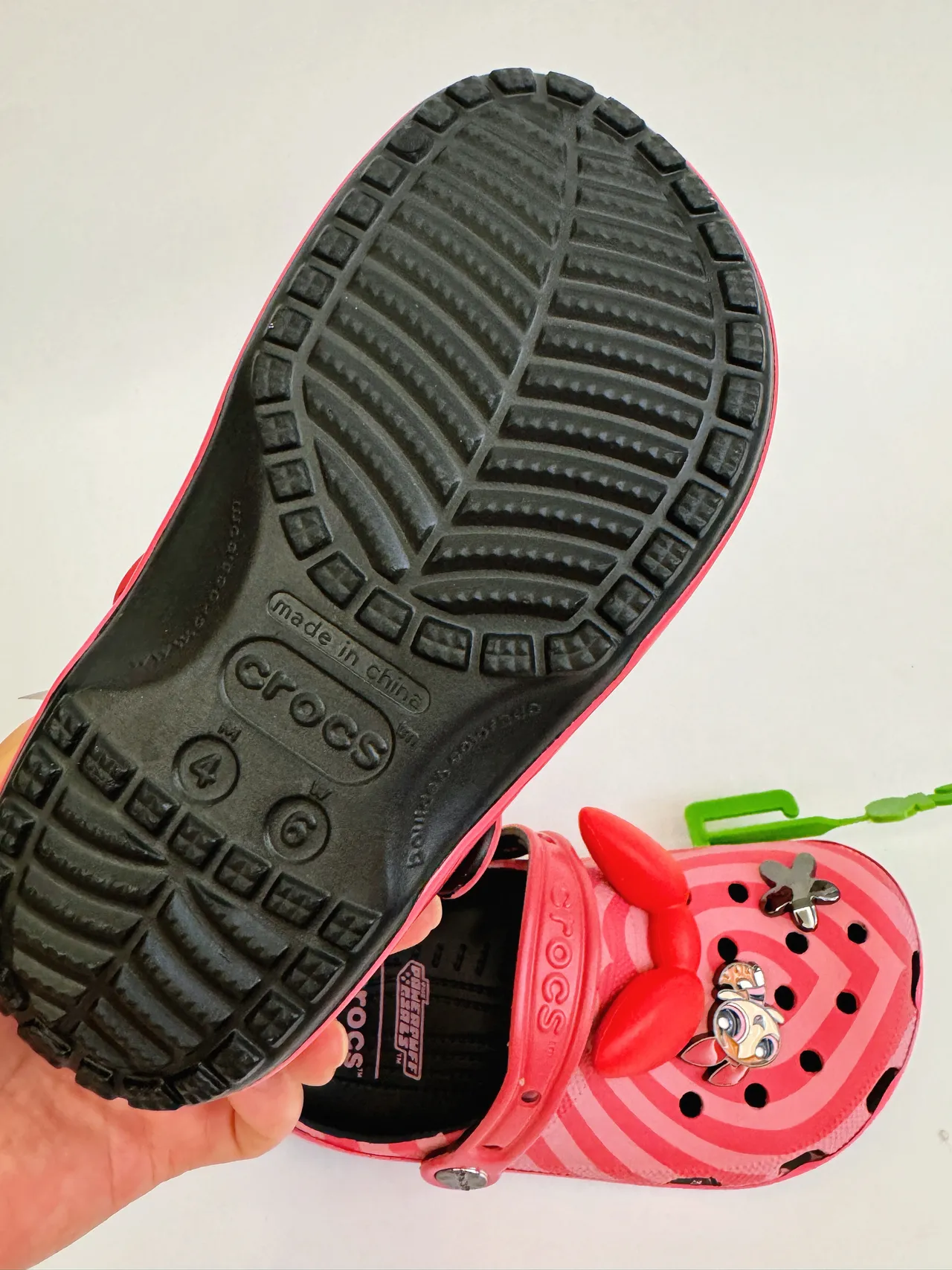 Crocs Classic Clog Verde Lima Remoinho Chinelo Infantil 9