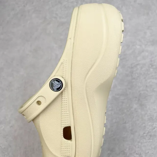 Crocs Echo Clog Beige Plataforma Espuma Zueco 4