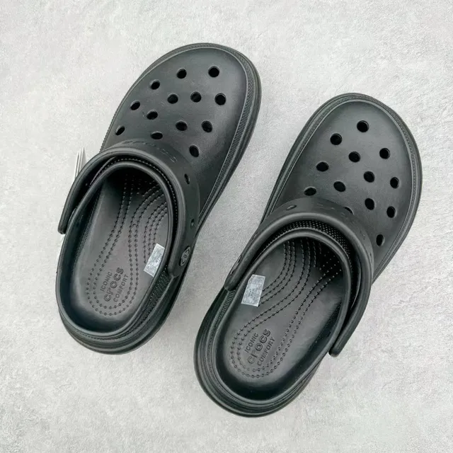 Crocs Echo Clog Black Platform Clog 8