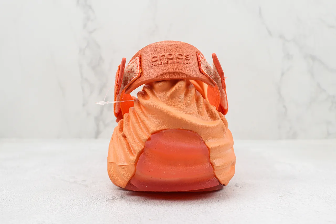 Crocs Echo Clog Orange Molded Foam Clog 10