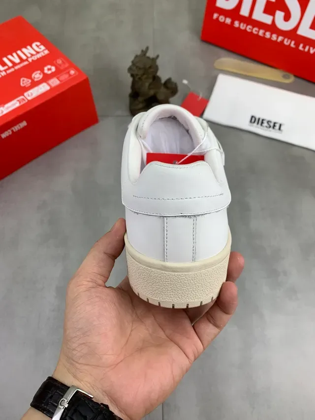 Diesel White Low-Top Lifestyle Sneaker 2