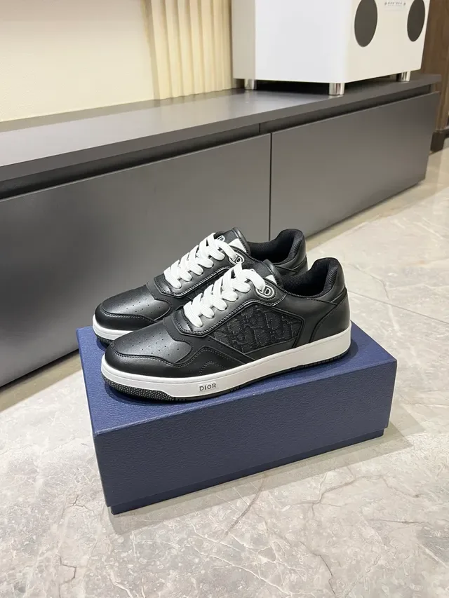 Dior B-Series Black and White Lifestyle Sneakers 4