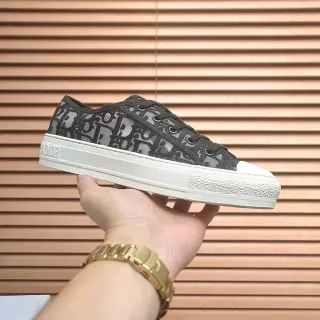 Dior B23 Monogram Mesh sneakers lifestyle blanches à plateforme
