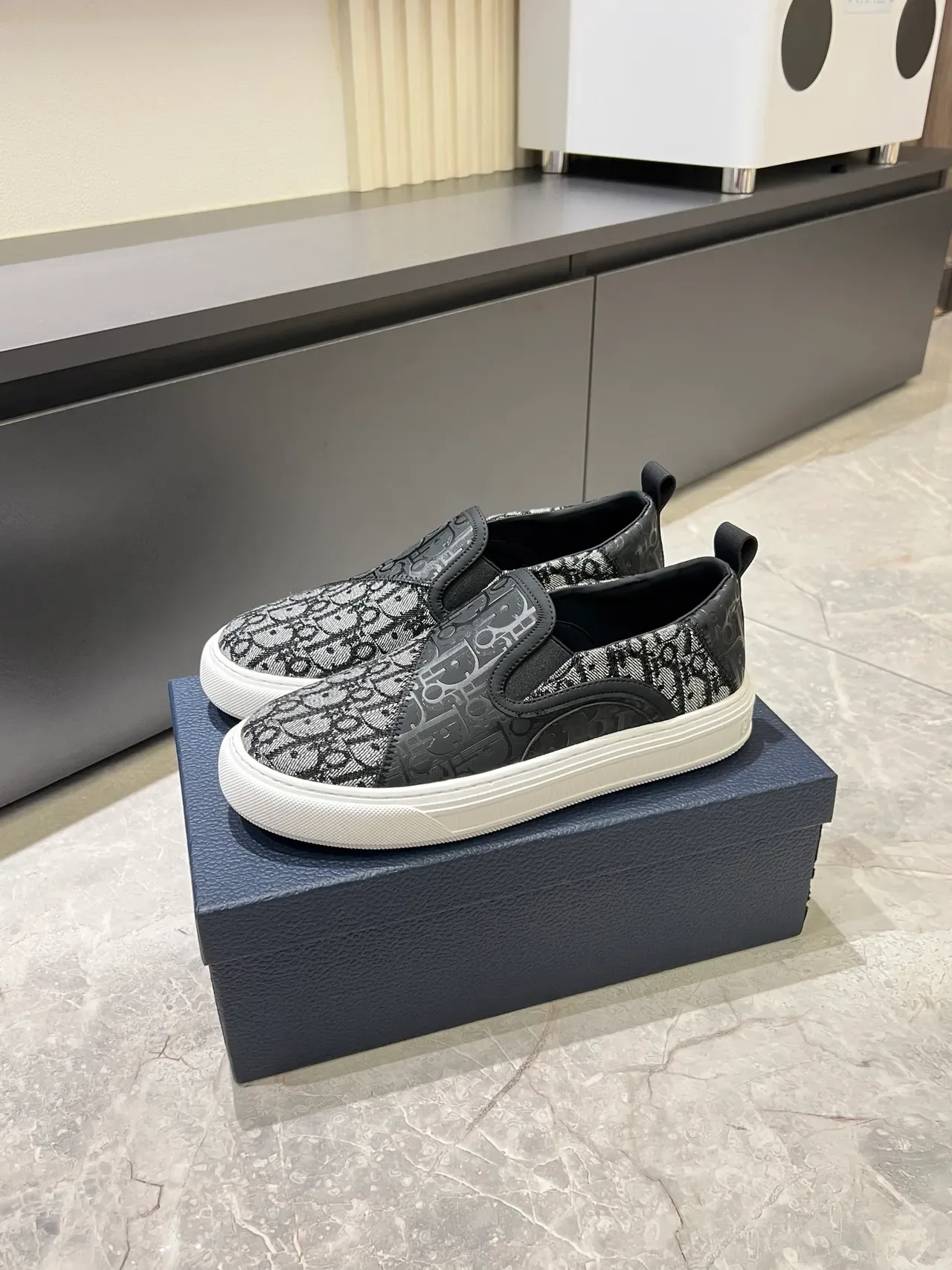Dior B23 Monogram Slip-On Lifestyle Sneakers 4