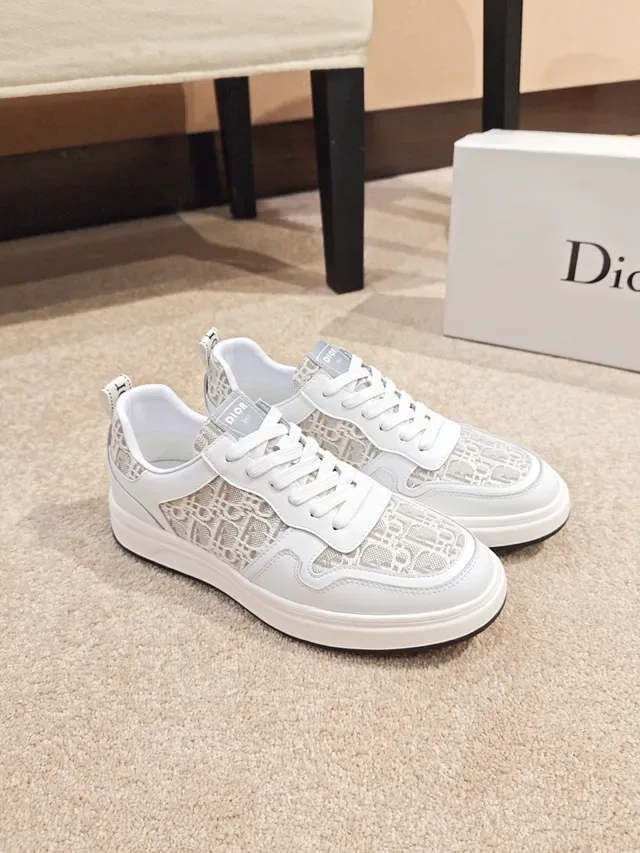 Dior B23 সাদা এবং ধূসর Monogram Jacquard Lifestyle Sneakers 4