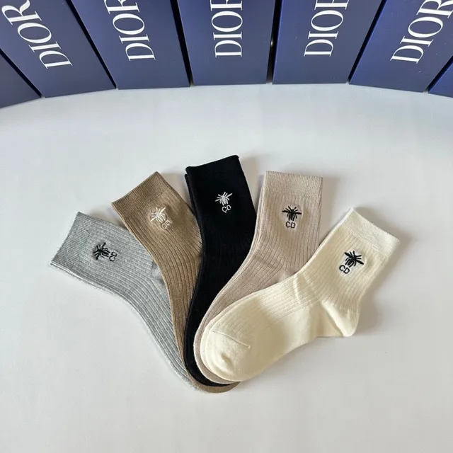 Dior Bee Logo Black Beige Ribbed Knit Embroidered Socks 7
