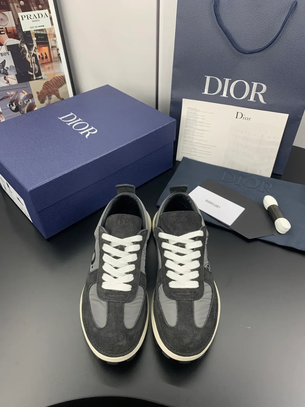 Dior Sneakers Lifestyle Noir Gris Con Panneau Transparente En Daim Et Nylon 4