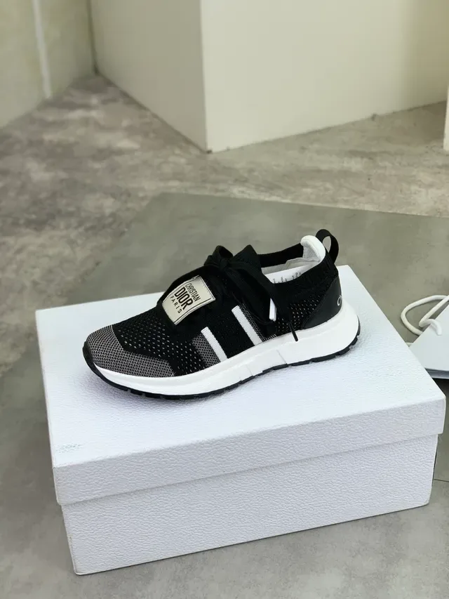 Dior Sneakers Lifestyle Noir Blanc à Col de Chaussette Tricoté 4