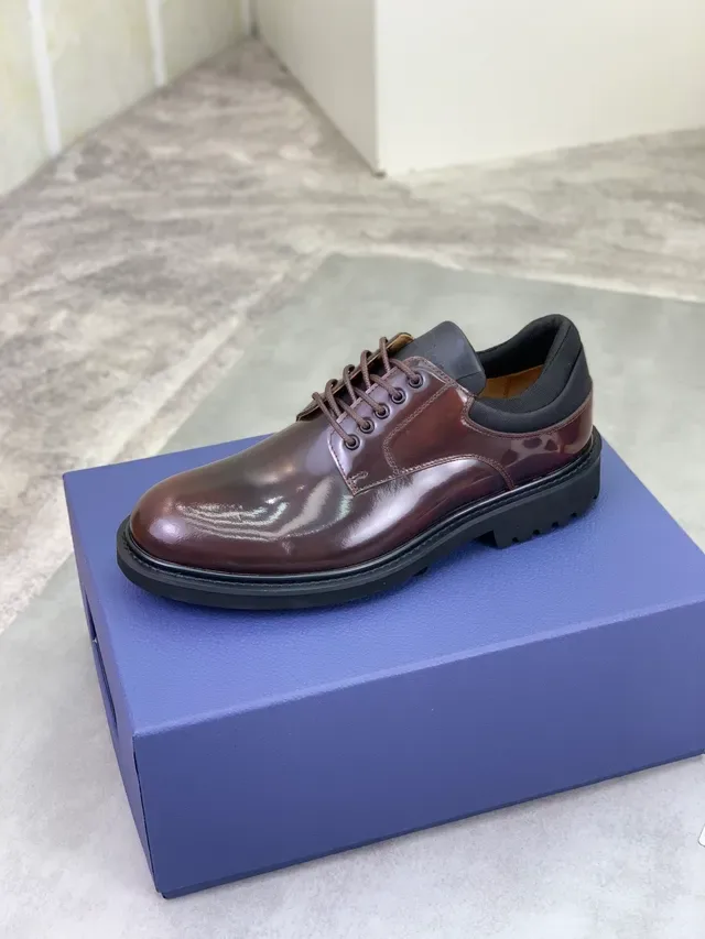 Dior Chaussures Oxford Bordeaux Noir Cuir Patenté Bout Rond Haut Brillant 5