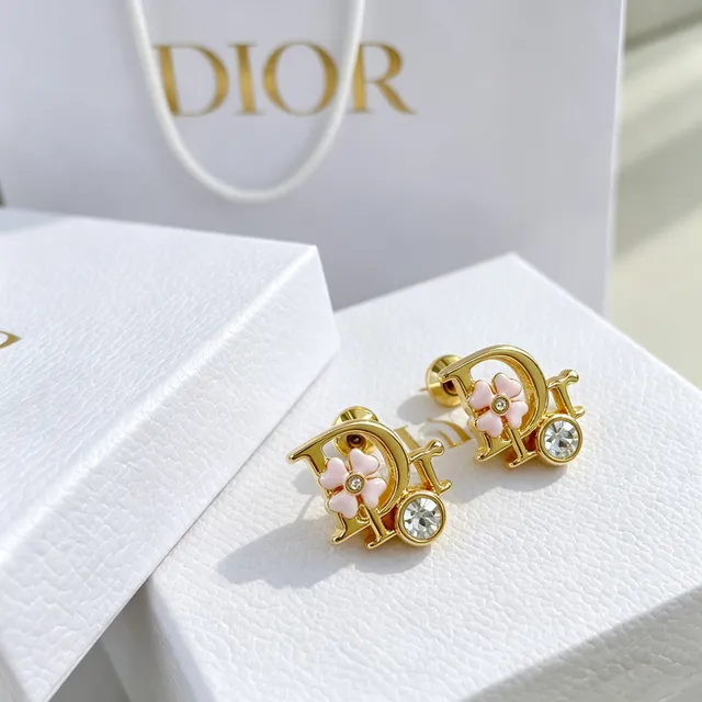 Dior Boucles d'oreilles à studs avec logo floral émaillé rose doré 9